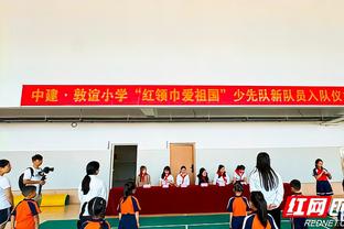 FIBA官方晒易建联生涯荣誉：在中国要如何形容“传奇”？